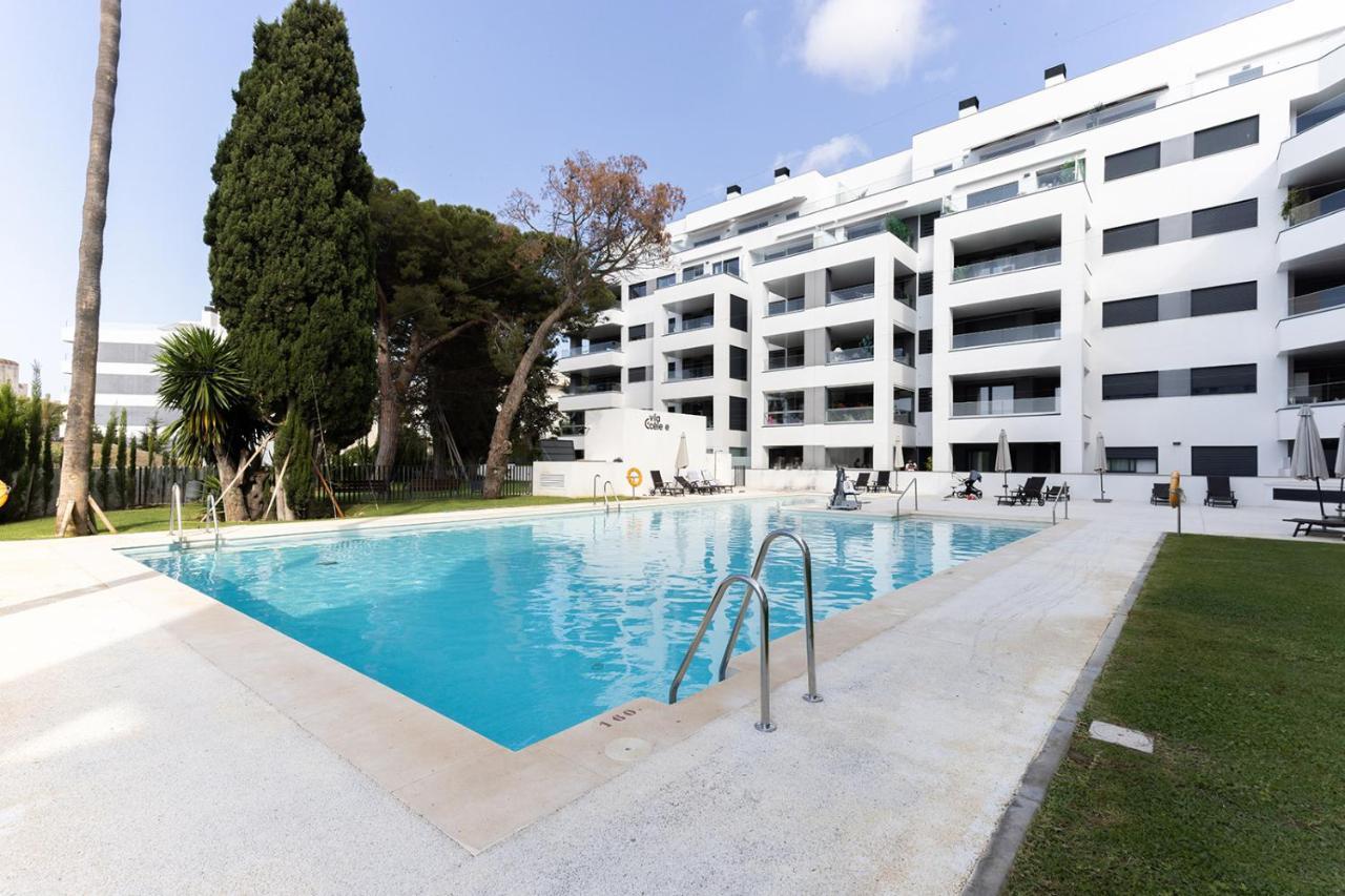 Brand New Apartment With Pool And Sea View In Μαρμπέλλα Εξωτερικό φωτογραφία