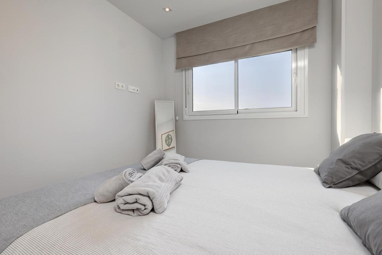 Brand New Apartment With Pool And Sea View In Μαρμπέλλα Εξωτερικό φωτογραφία
