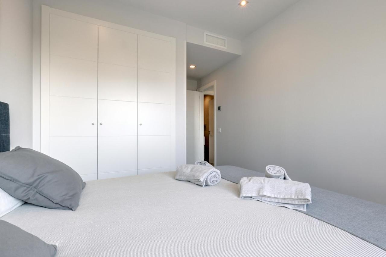Brand New Apartment With Pool And Sea View In Μαρμπέλλα Εξωτερικό φωτογραφία