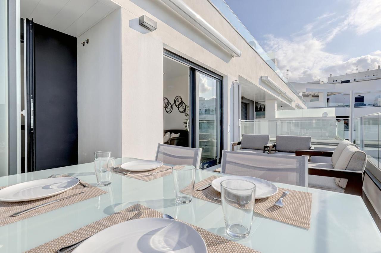 Brand New Apartment With Pool And Sea View In Μαρμπέλλα Εξωτερικό φωτογραφία